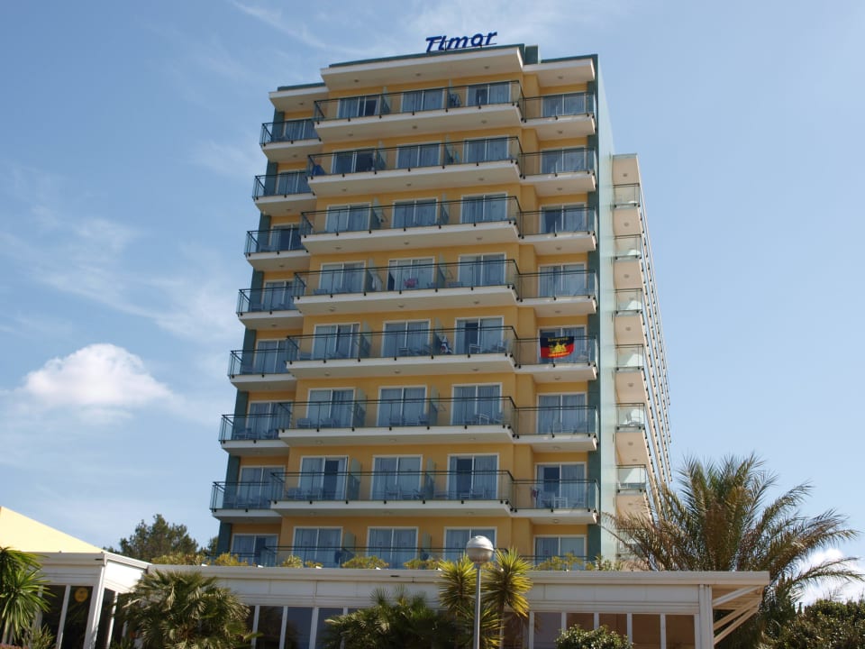 Schöne Aussenfassade Hotel Timor
