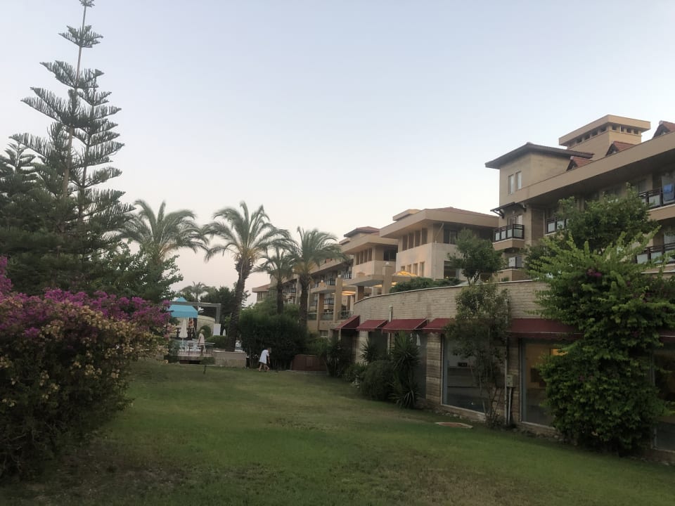 Gartenanlage TUI BLUE Xanthe