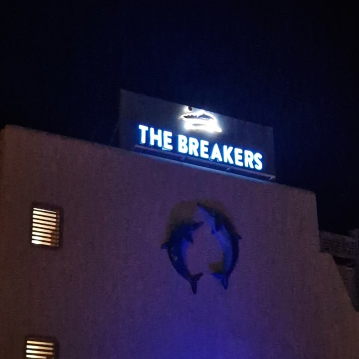 Außenansicht The Breakers Diving & Surfing Lodge