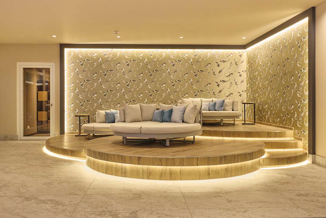 Pool Hotel Holzapfel