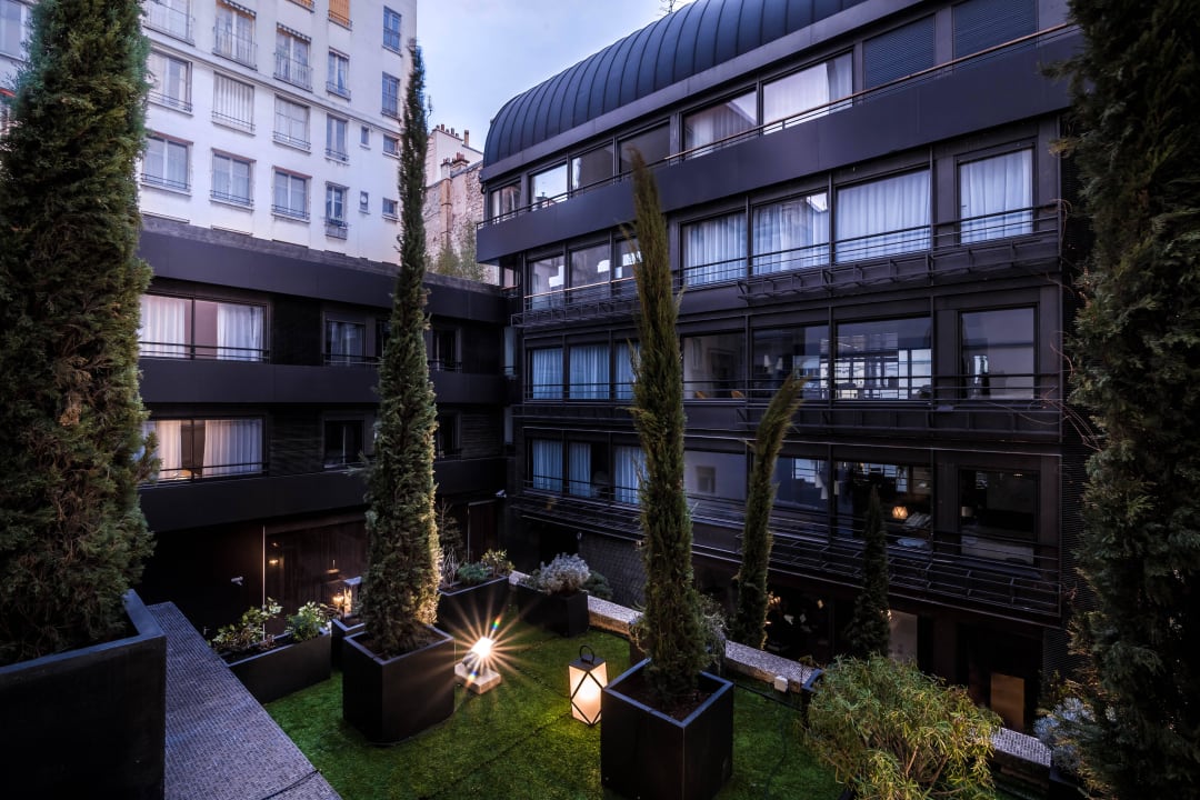 Garden Rayz Private Suites