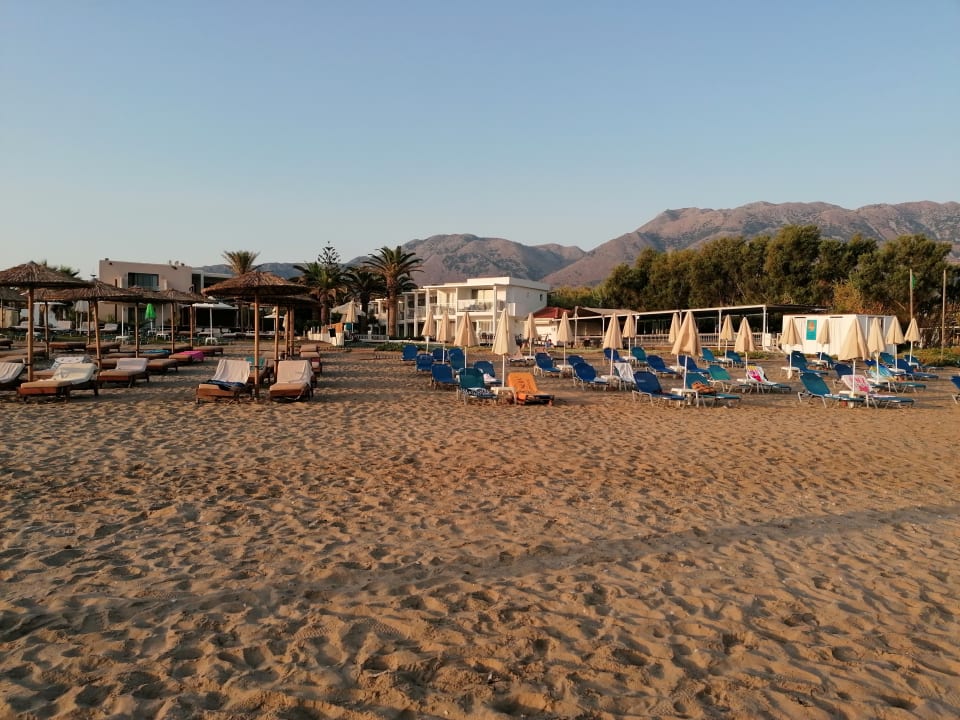 Strand HARPIN Happy Days Beach Hotel