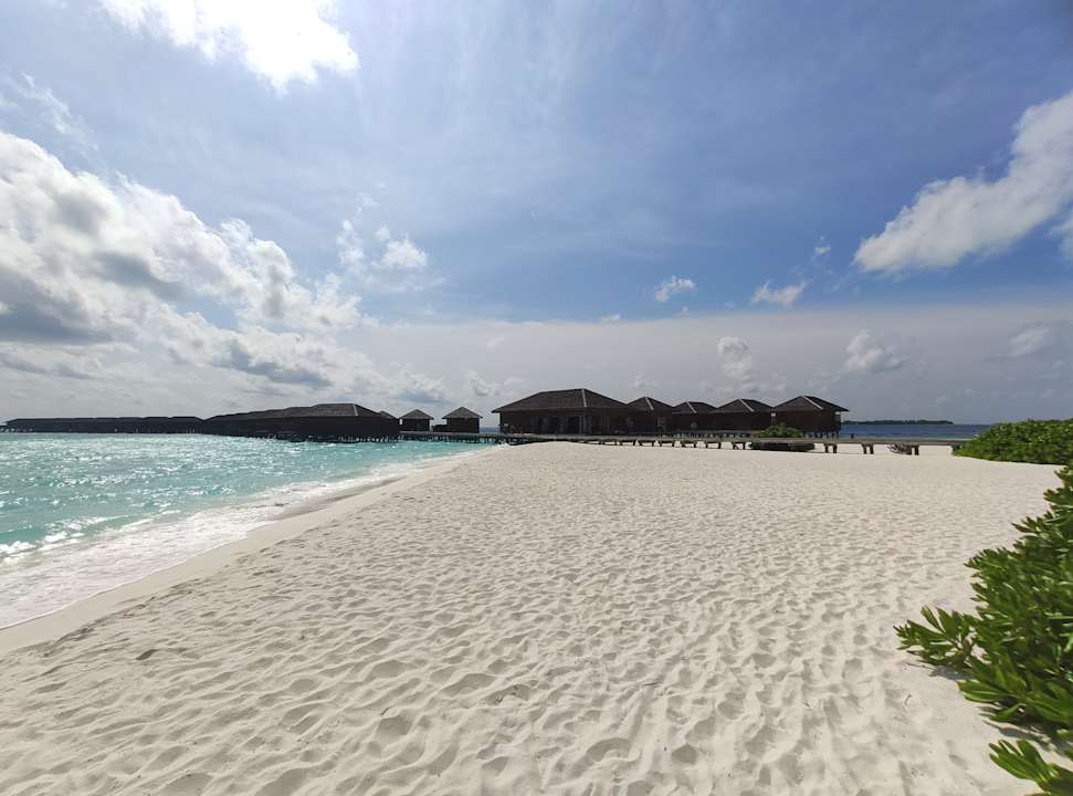 Außenansicht Vilamendhoo Island Resort & Spa