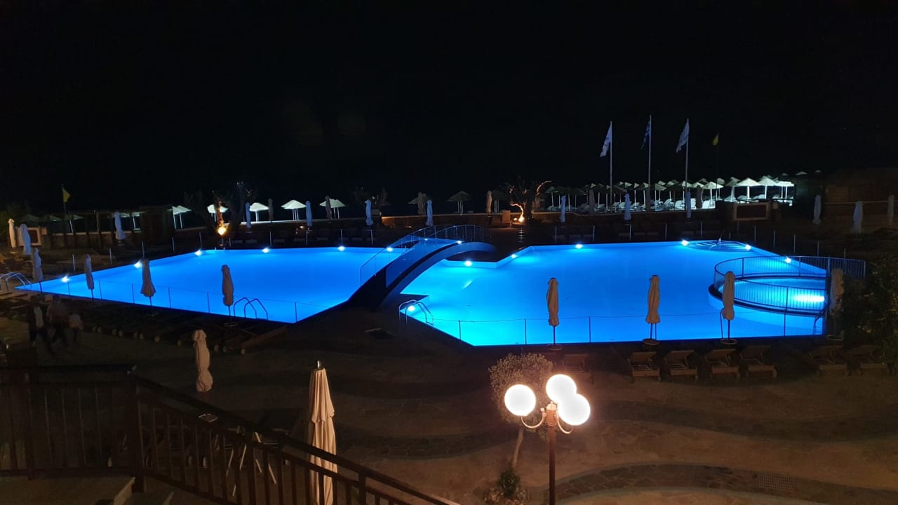 Pool Creta Maris Resort