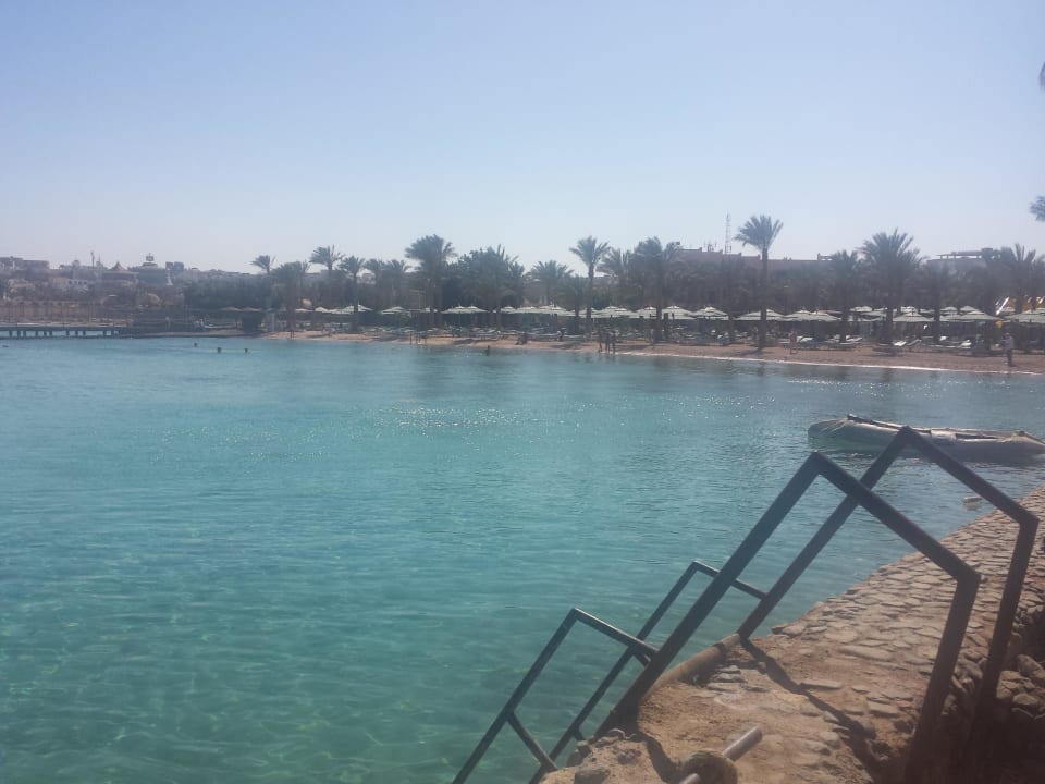 Strand Hotel Le Pacha Beach Resort