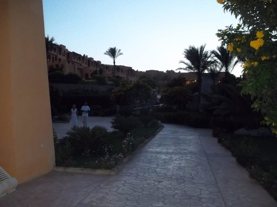 Ogród Rehana Royal Beach Resort Aqua Park & Spa