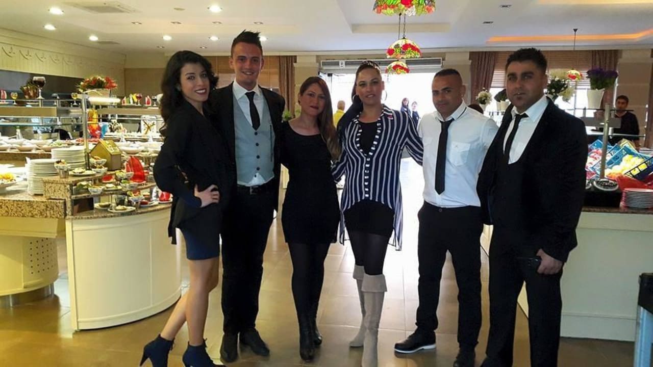 Mega Unterhaltungsteam Can Garden Beach