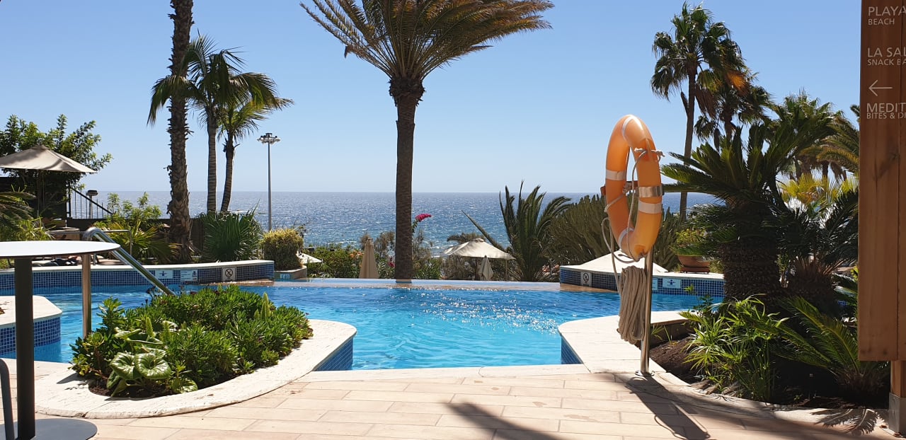 Pool Corallium Dunamar by Lopesan Hotels