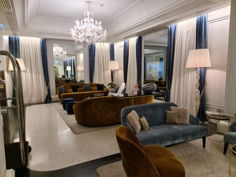 Lobby H10 Palazzo Canova