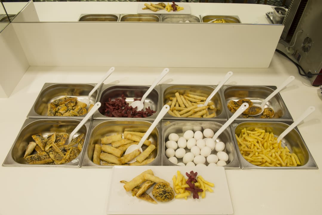 Gastro Cumbali Plaza Hotel