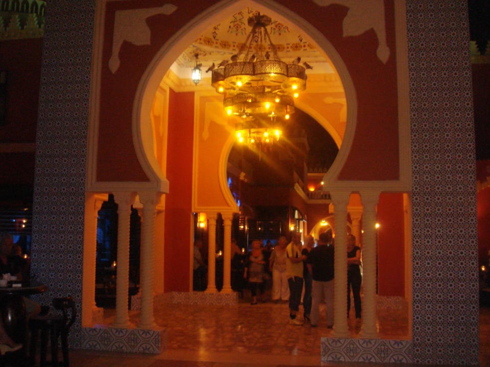 Tanzfläche an der Jazz Bar Pickalbatros Alf Leila Wa Leila Resort - Neverland Hurghada