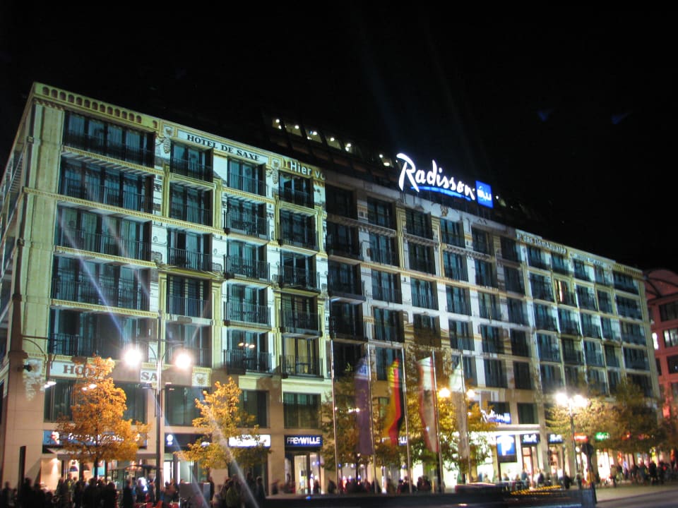 Außenansicht Park Inn by Radisson Berlin Alexanderplatz