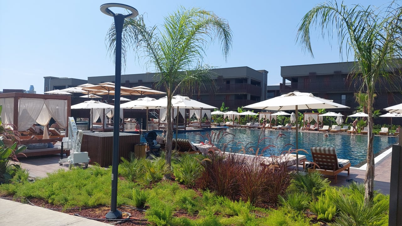 Pool Jacaranda Luxury Resort