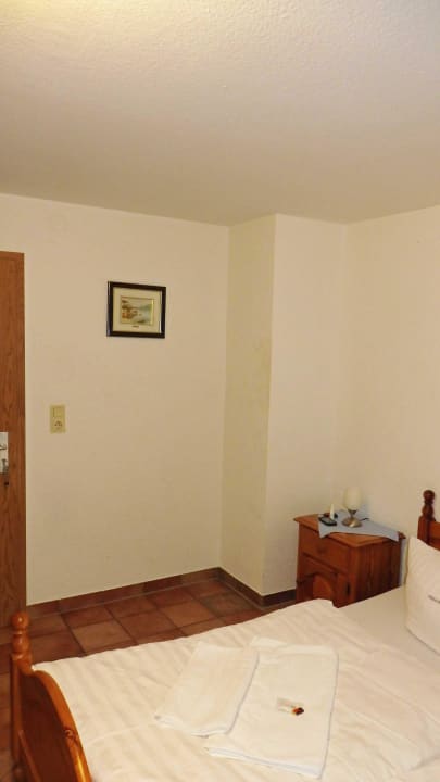 Richtung Zimmertür Pension Dino's Trinacria