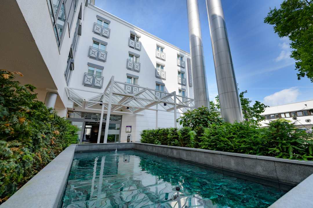 Außenansicht Mercure Hotel Stuttgart Airport Messe