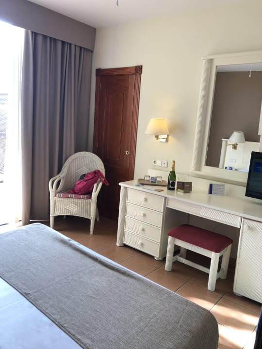 Zimmer Bahia Principe Sunlight Costa Adeje