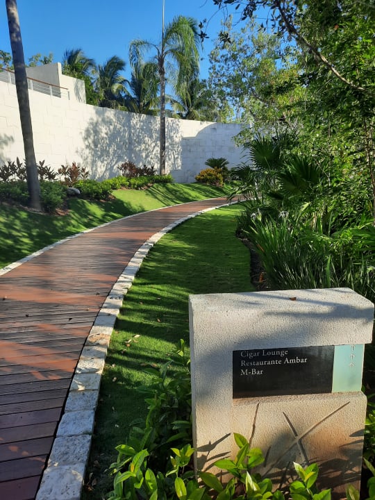 Gartenanlage Blue Diamond Luxury Boutique Hotel