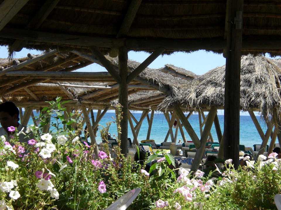 Ausblick von einer der Terrassen The Orangers Beach Resort and Bungalows