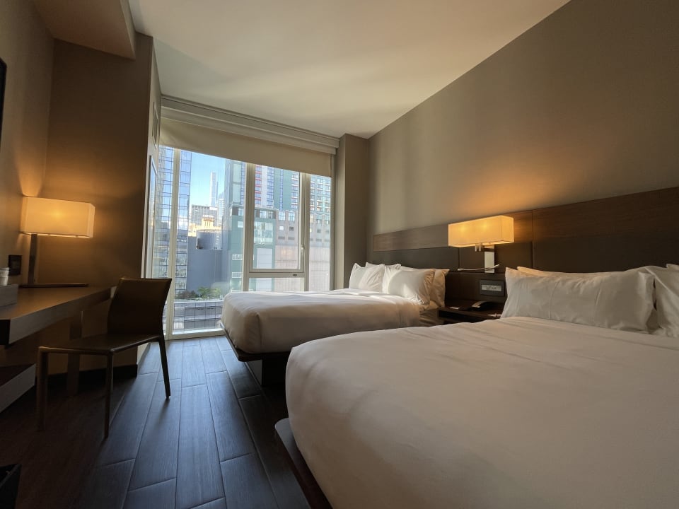 Zimmer AC Hotel by Marriott New York Times Square
