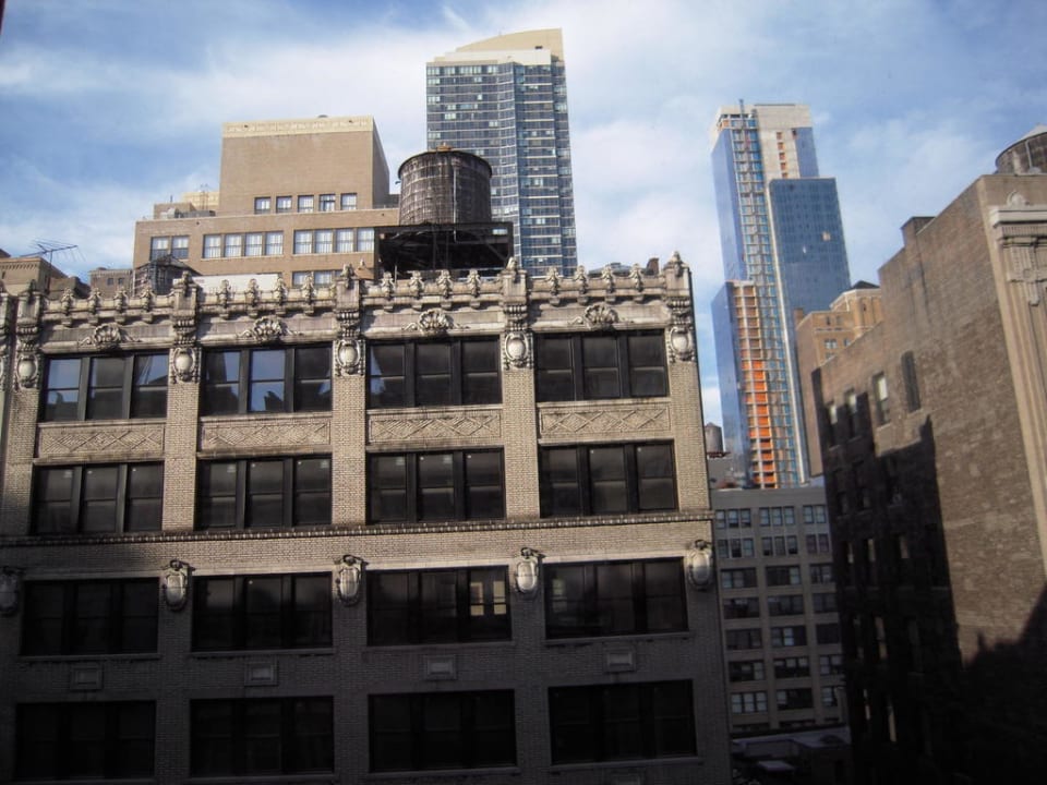 Blick gerade aus dem 14. Stock. DoubleTree Hotel by Hilton New York City - Chelsea