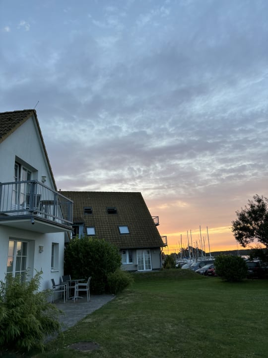 Außenansicht Hotel- & Ferienanlage Kapitäns-Häuser Breege