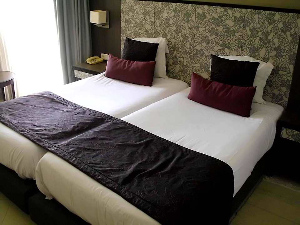 Łóżko Hotel Rosa Beach