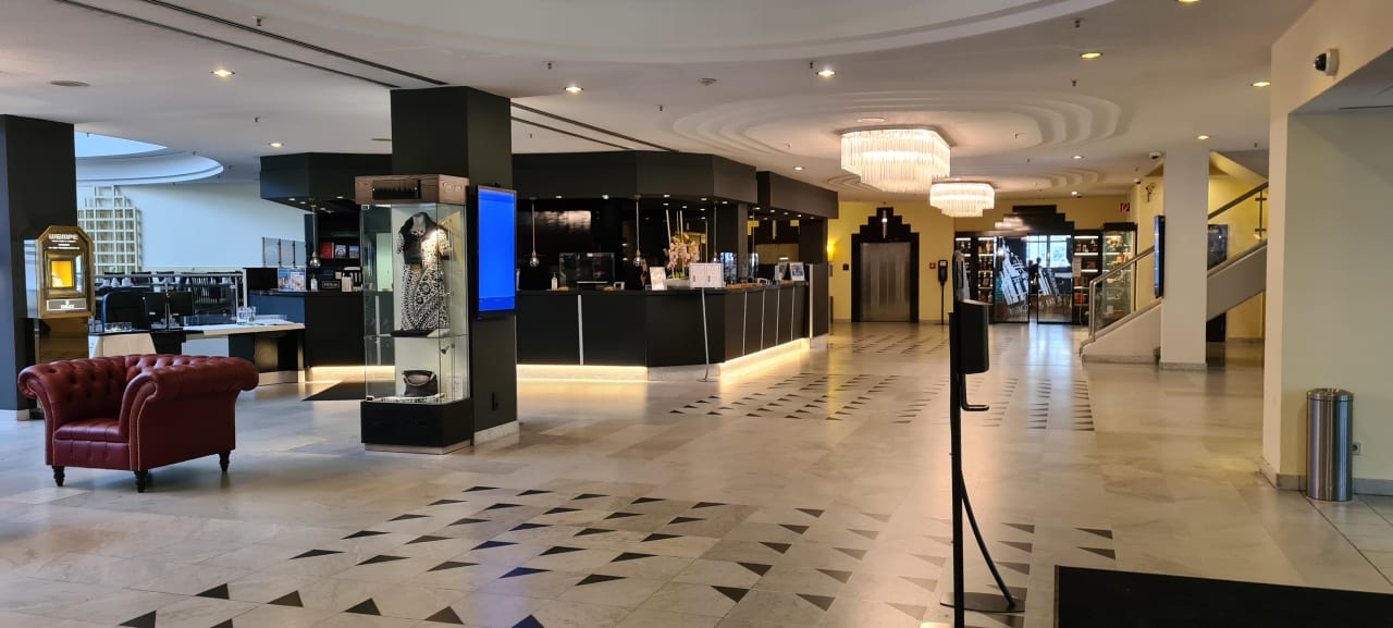 Lobby Hilton Dresden