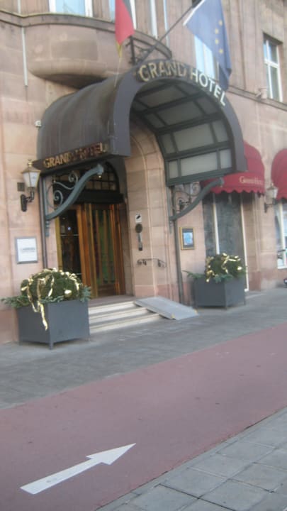 Außenansicht Le Méridien Grand Hotel Nürnberg