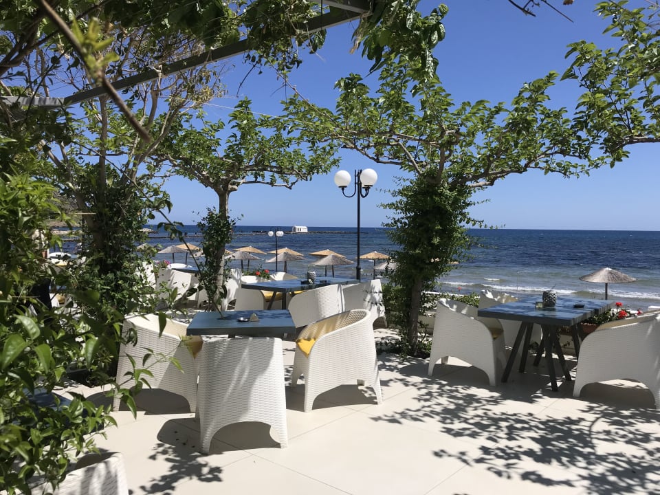 Gastro Corissia Beach Hotel