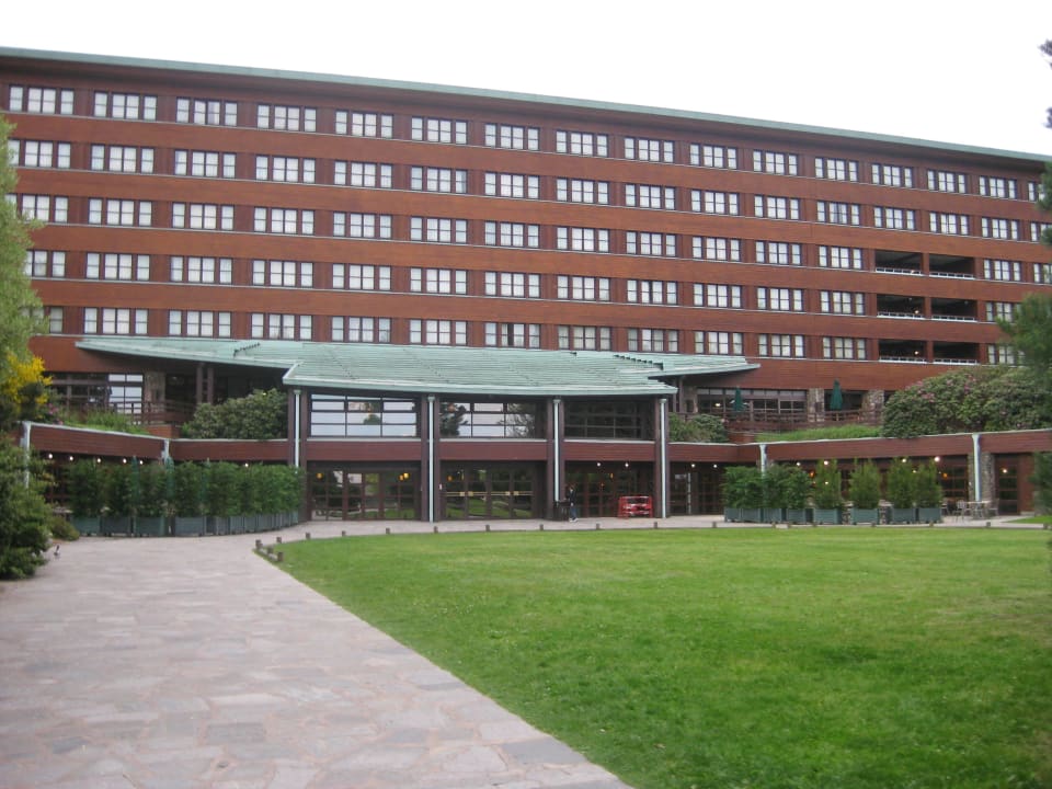 Hinterer Teil Disney's Sequoia Lodge