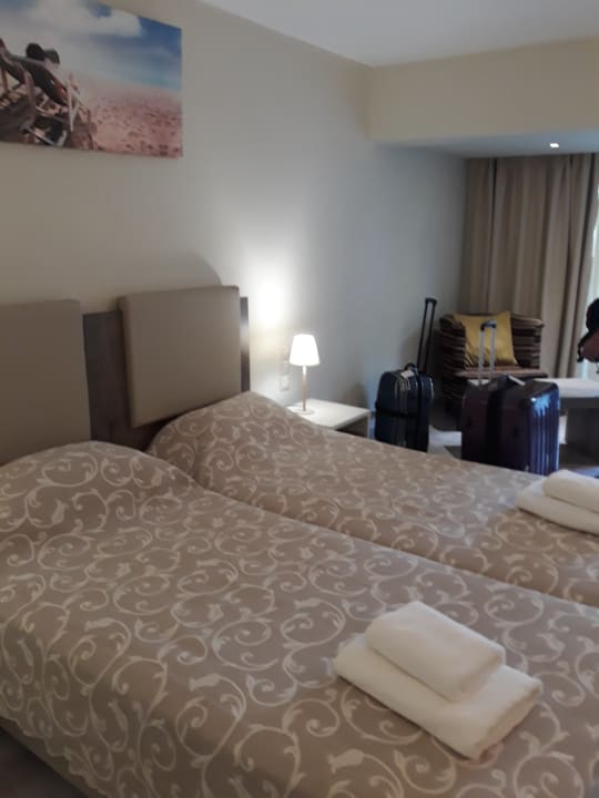 Zimmer Olympian Bay Grand Resort