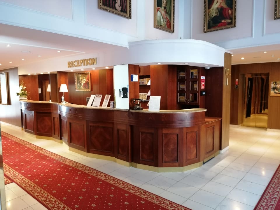 Lobby Chateau Monty Spa Resort