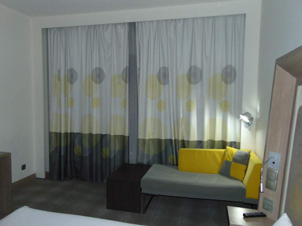 Zimmer Rexan International Hotel