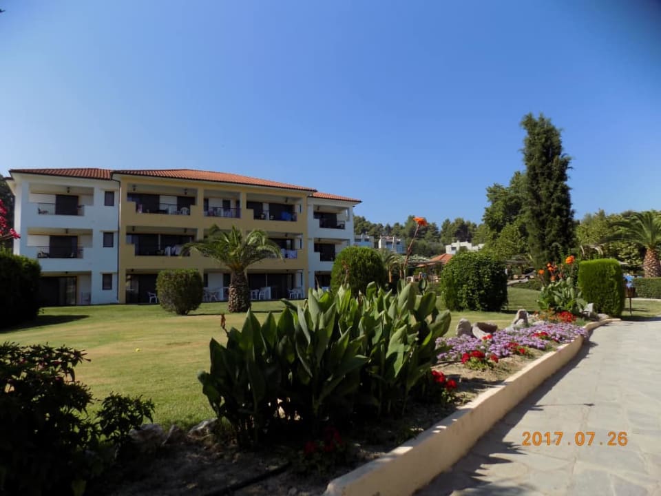 Ogród Hotel Chrousso Village