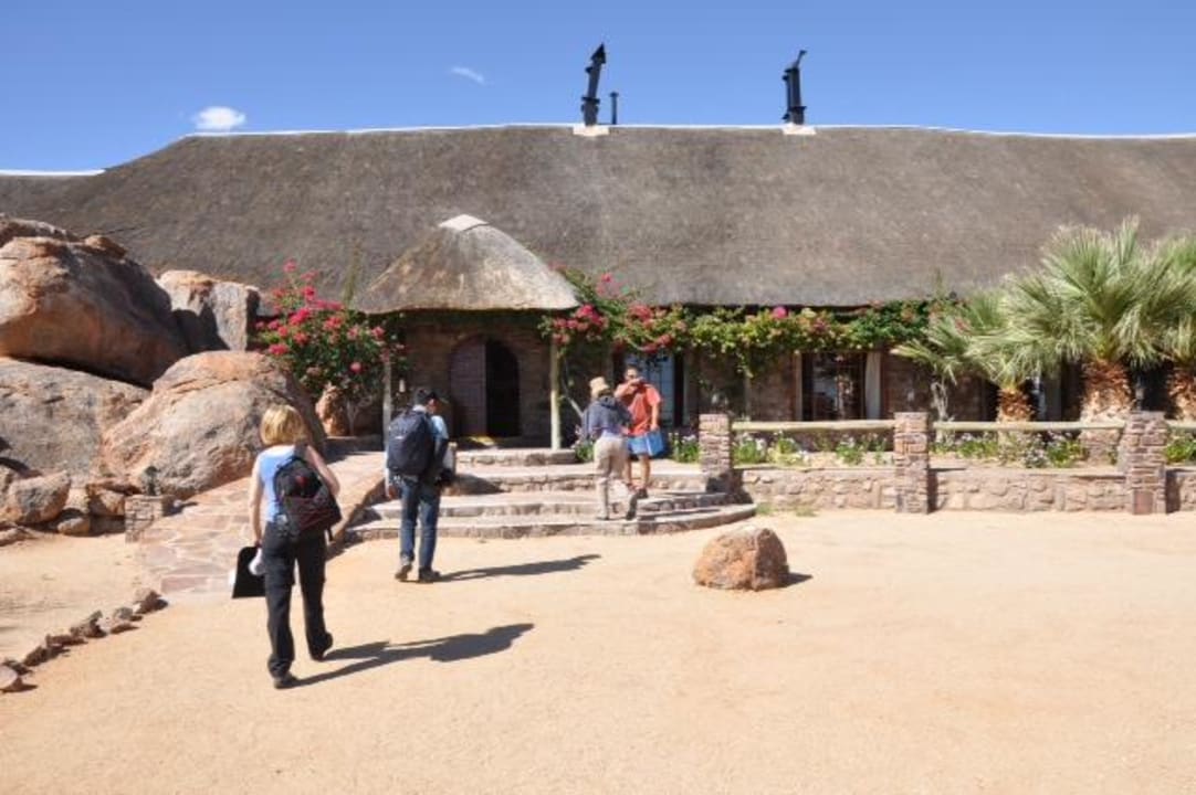 Eingang Klein-Aus Vista Desert Horse Inn