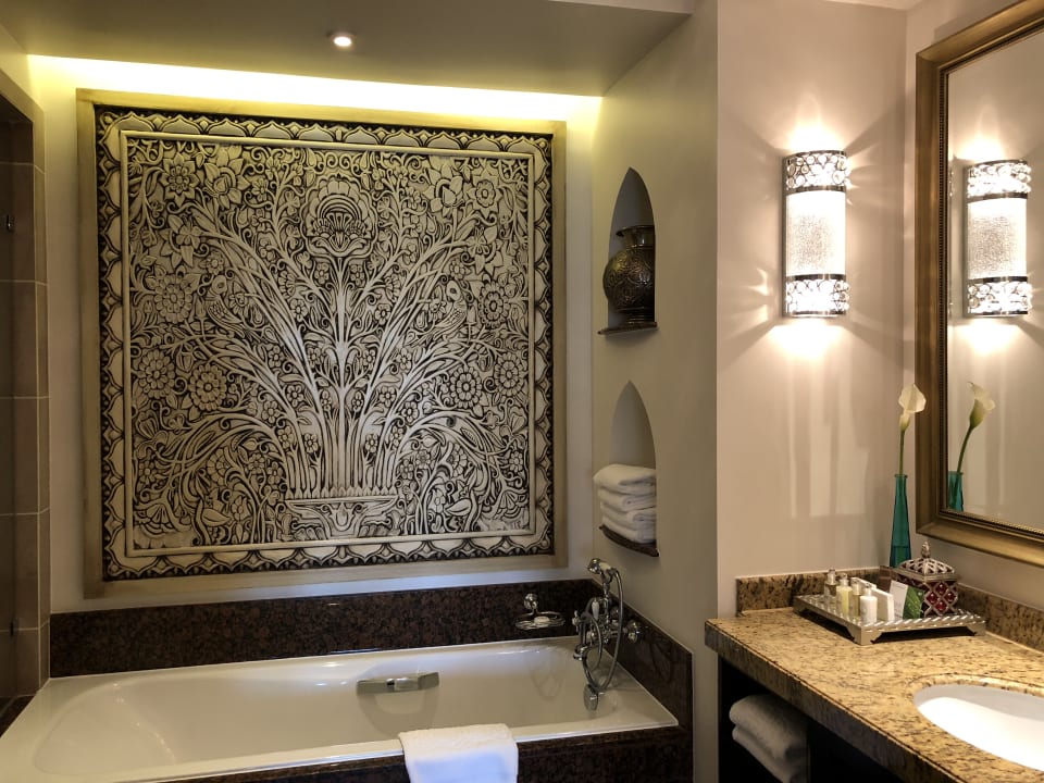 Zimmer Arabian Court at One&Only Royal Mirage
