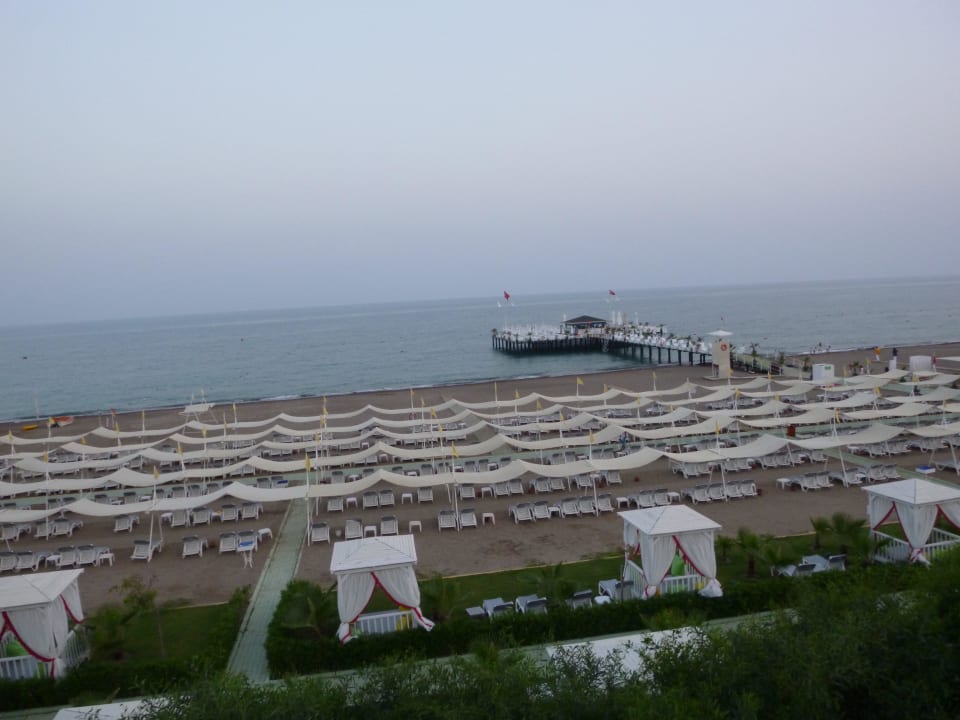 Strand sehr früh Hotel Delphin Imperial