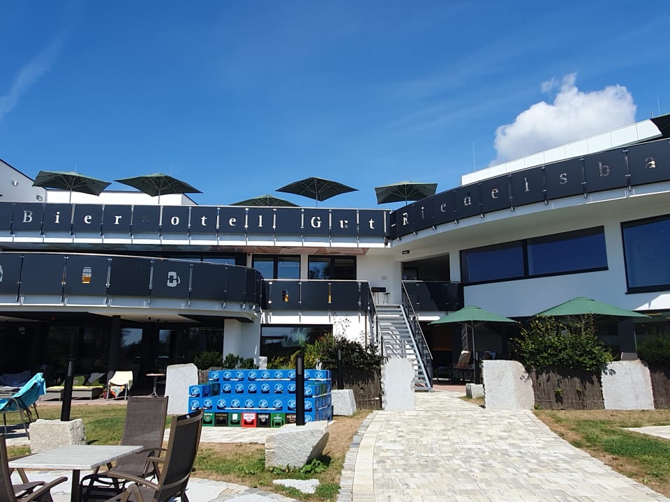 Außenansicht 1. Bier & Wohlfühlhotel Gut Riedelsbach