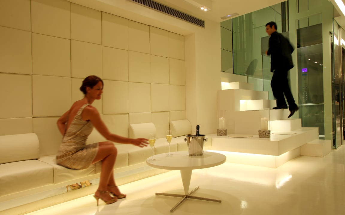 Lobby Hotel The Mirror Barcelona