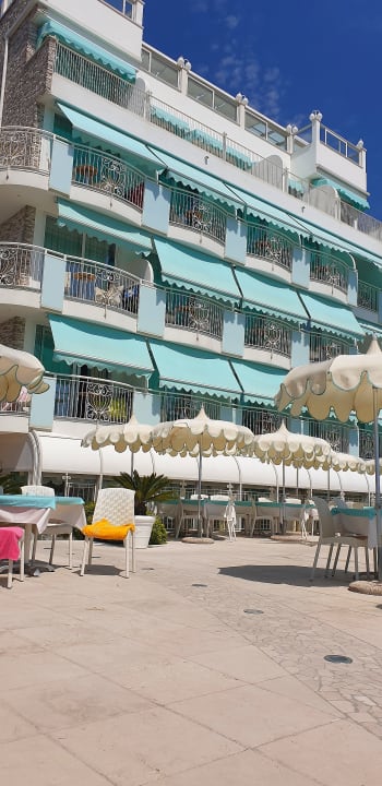 Außenansicht Hotel Punta dell'Est