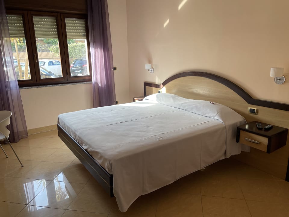 Zimmer Grand Hotel Paradiso