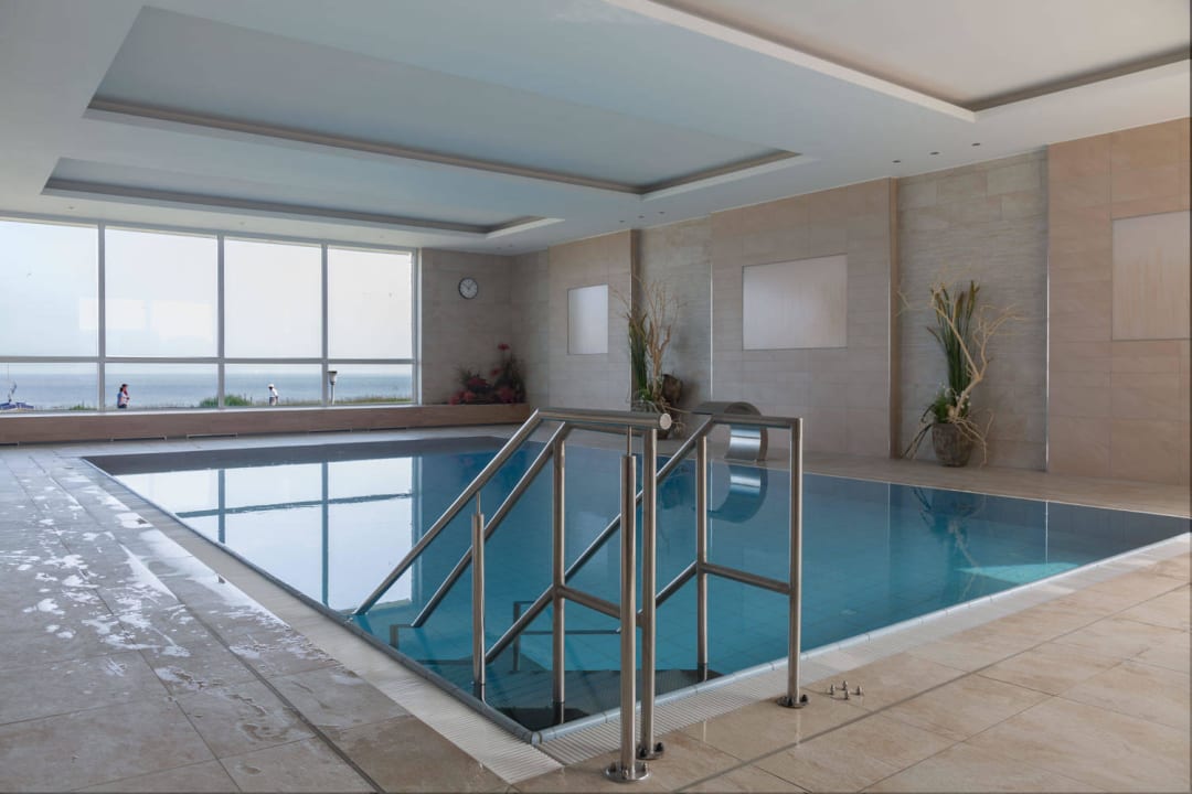 Panoramahaus Schwimmbad mit Seeblick Christiansen im Panoramahaus Duhnen