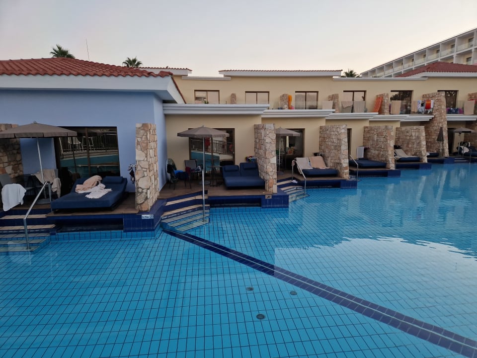 Pool Atlantica Aeneas Resort