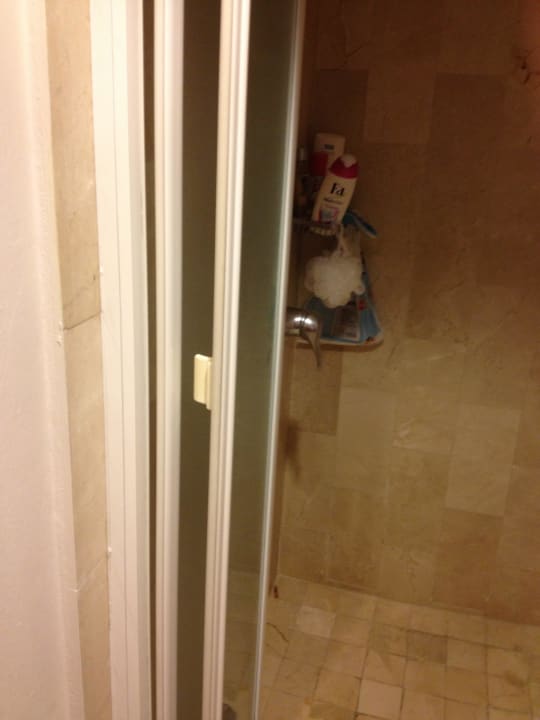 Dusche Hotel Grand Palladium Palace Resort, Spa & Casino