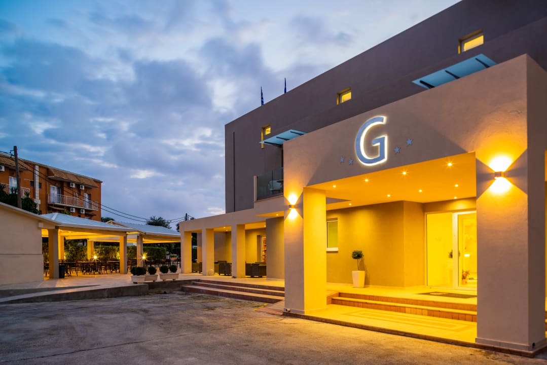 Außenansicht CNic Gemini Hotel