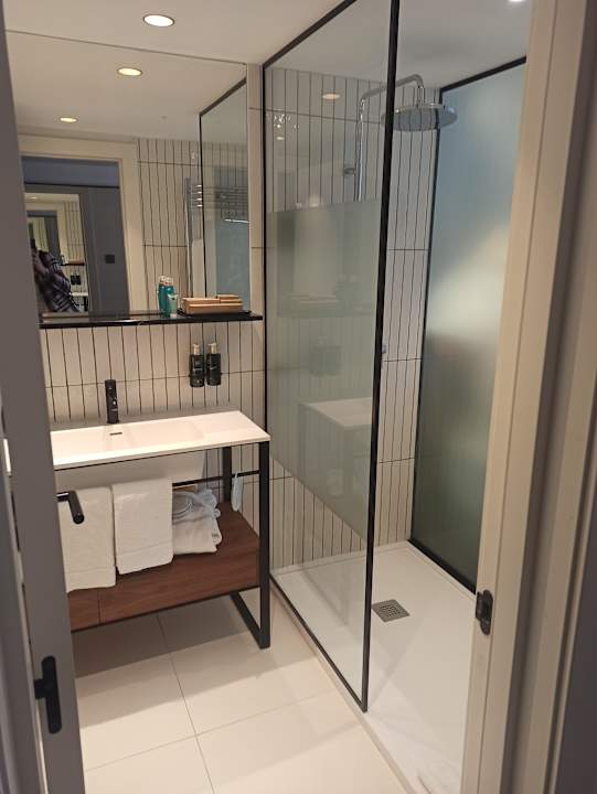 Zimmer The Level at the Meliá White House