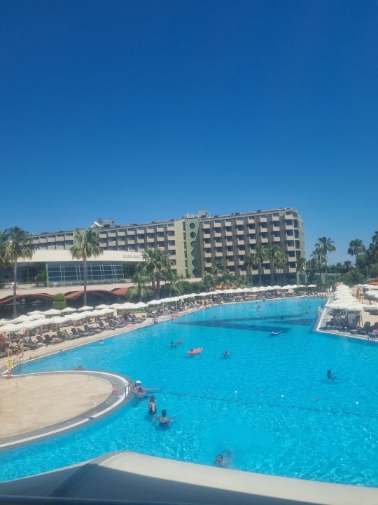 Pool VONRESORT Golden Coast