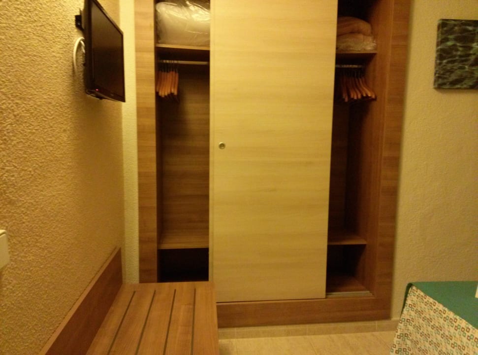 Unsere "Junior Suite" Nr. 2204 Invisa Figueral Resort Cala Blanca