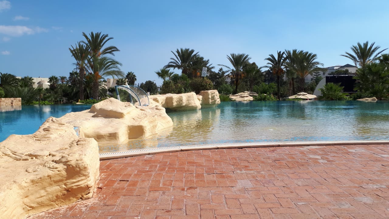 Pool Hotel Medina Belisaire & Thalasso