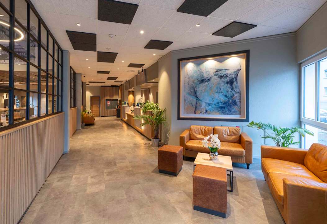 Lobby Sure Hotel by Best Western Hilden-Düsseldorf